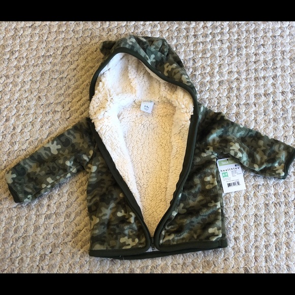 Camo Minky Jacket - Picture 3 of 4